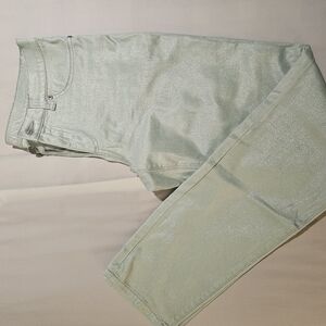 New York & Company  Shiny Green Mint Skinny Jeans Lightweight Modern Style